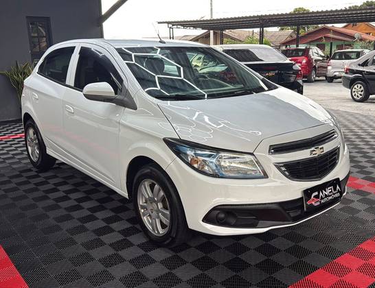 CHEVROLET ONIX 1.0 MPFI LT 8V FLEX 4P MANUAL